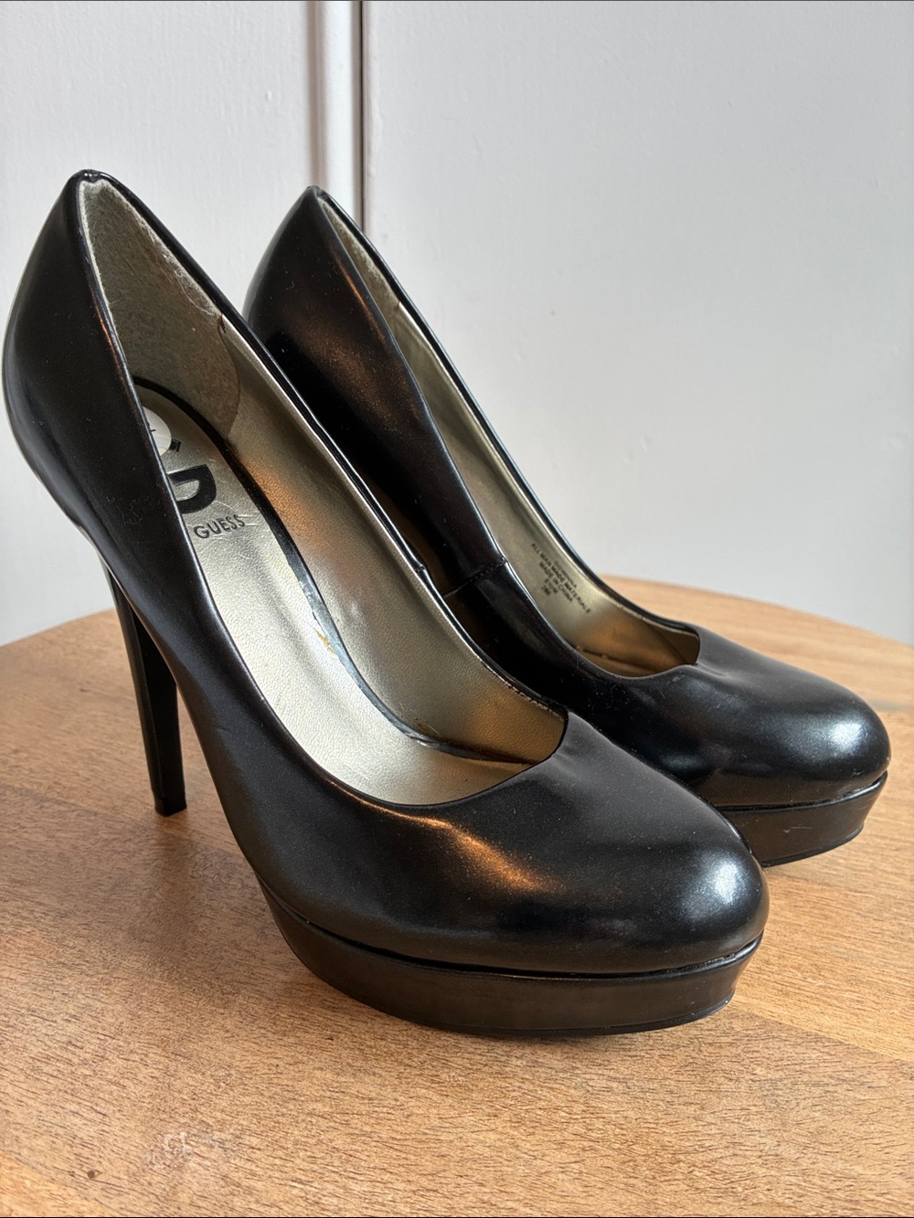 Guess Sleek Black Leather Platform Stiletto Pumps, 6.5